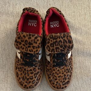 Madden NYC Girls Leopard sneakers